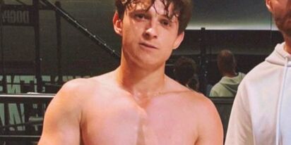 Shirtless workout photo of Tom Holland goes viral