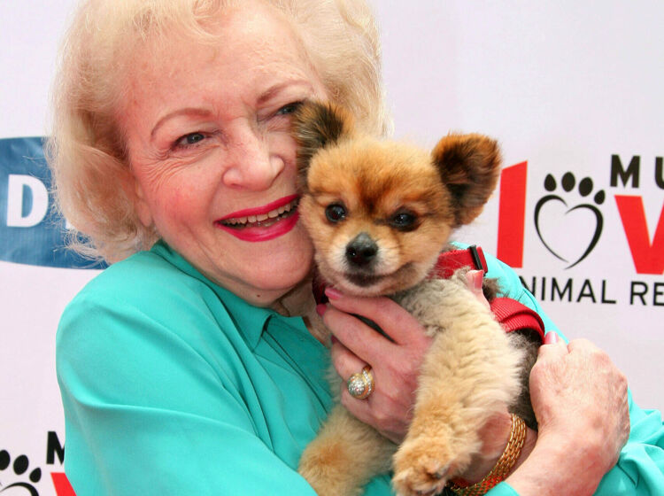 “Golden Girls” casting director just spilled some tea on Betty White and we refuse to believe it