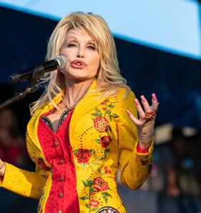 Fans don’t agree with Dolly Parton’s latest move, but there’s no denying she’s pure class
