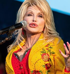 Dolly Parton just did something amazing