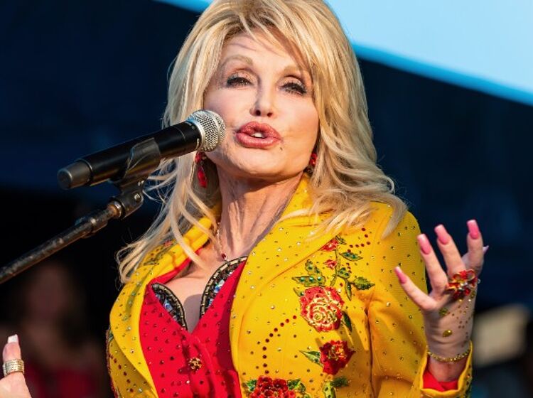 Dolly Parton reveals who she’d like to play her in a biopic