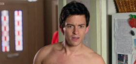 Time to salute Jonathan Bailey, the sexy gay actor playing Bridgerton’s straight hunk