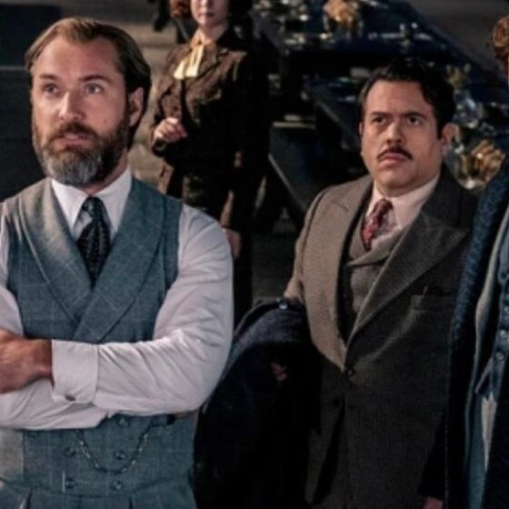 Warners Bros. defends cutting gay dialogue from Fantastic Beasts in China