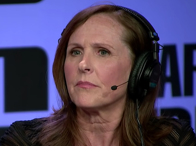 Molly Shannon opens up about discovering her father was a closeted gay man