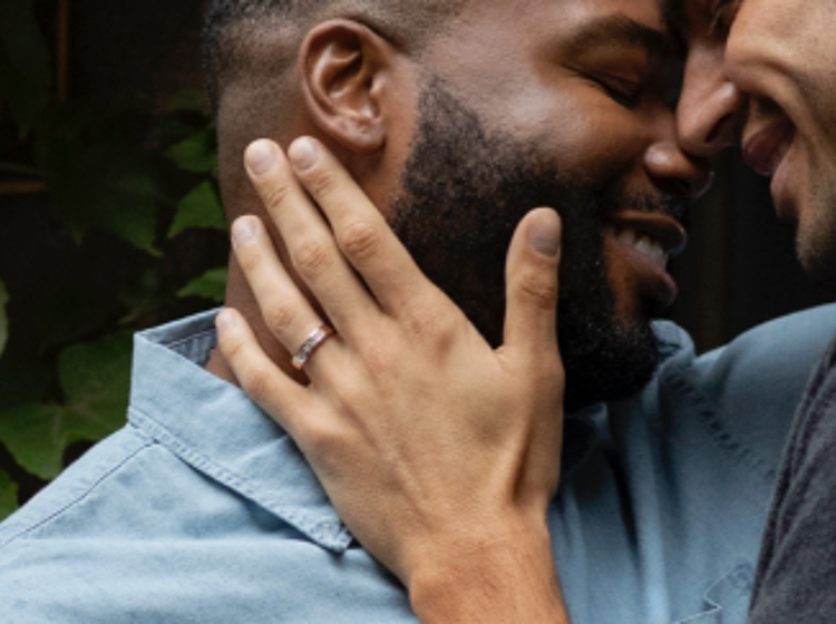7 gorgeous unisex wedding bands to celebrate 7 years of marriage equality