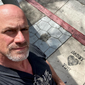Christopher Meloni’s Father’s Day tweet proved why he’s the ultimate Daddy