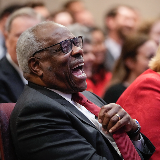 Clarence Thomas wastes literally no time using Roe decision to attack gay rights
