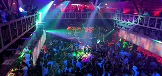 This Quebec nightclub allegedly kicked out patrons for being too gay