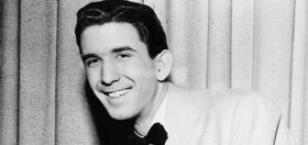LISTEN: This handsome straight crooner secretly sang one of America’s first gay records