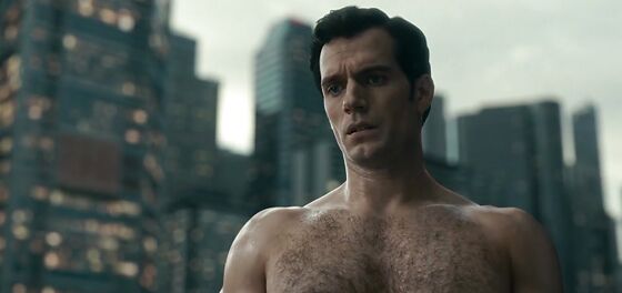 Henry Cavill leaves fans shocked, speechless, and very, very thirsty with latest casting news