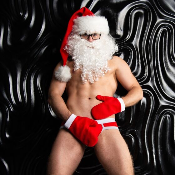 Ho ho homo! 15 merry-making tweets about Gay Santa