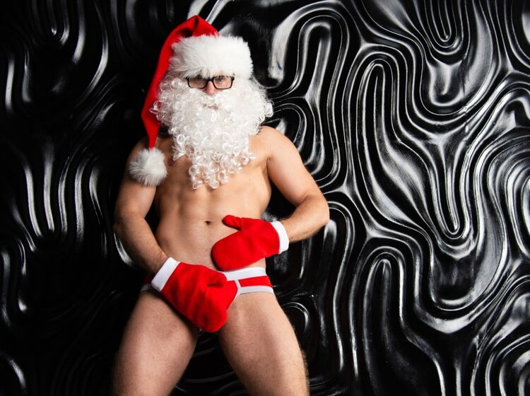 Ho ho homo! 15 merry-making tweets about Gay Santa