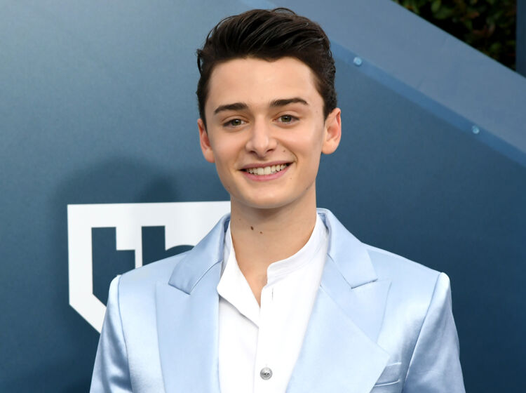 Noah Schnapp just came out as gay in the most laidback way