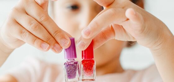 Dad goes viral for taking 3-year-old son to get nails painted after teacher says it’s just for girls