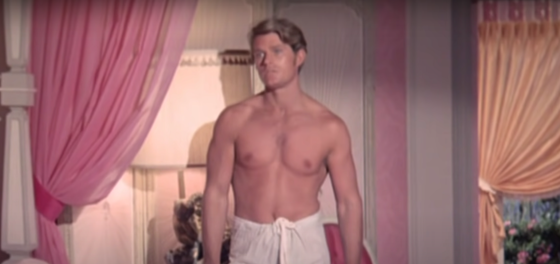 Let’s revisit ‘The Gay Deceivers,’ the ’60s comedy where straight guys play gay to avoid the draft