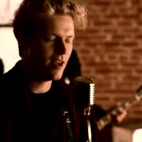 ’90s one-hit wonder Tal Bachman pens bitchy op-ed complaining about too much LGBTQ+ visibility