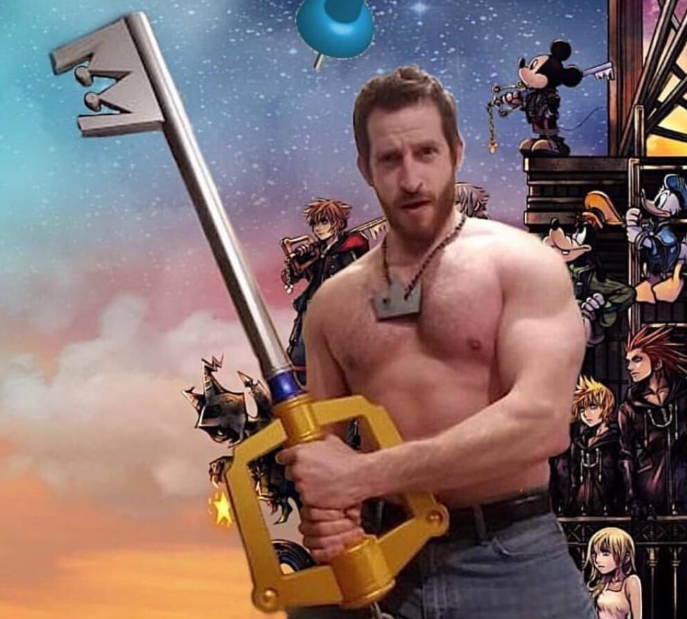 Meet KJeezy, the sexy gaymer with huge muscles and an even bigger heart