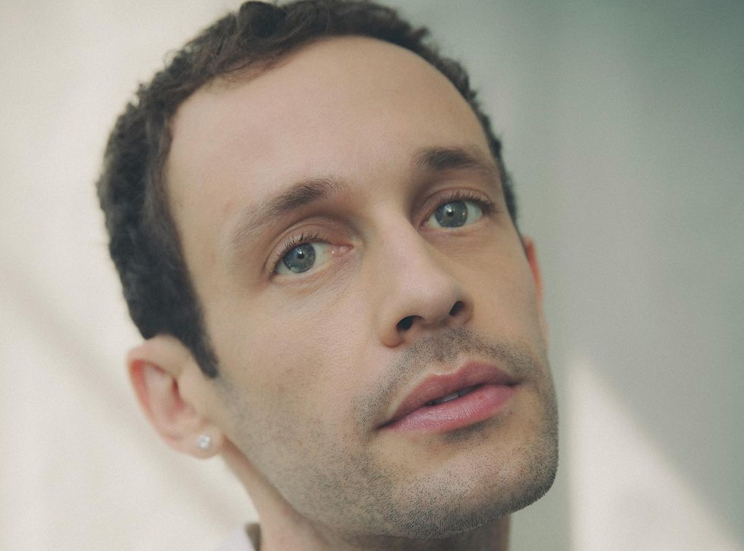 Wrabel “Turns Up The Love” with new single, talks about sobriety & working with P!nk, Kesha & the Backstreet Boys