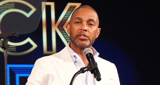 Don Lemon returns to the limelight with a rousing speech at the Native Son Awards - Vimarsana News