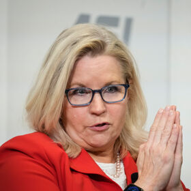 It sure sounds like Liz Cheney is plotting to blow things up for Republicans in 2024