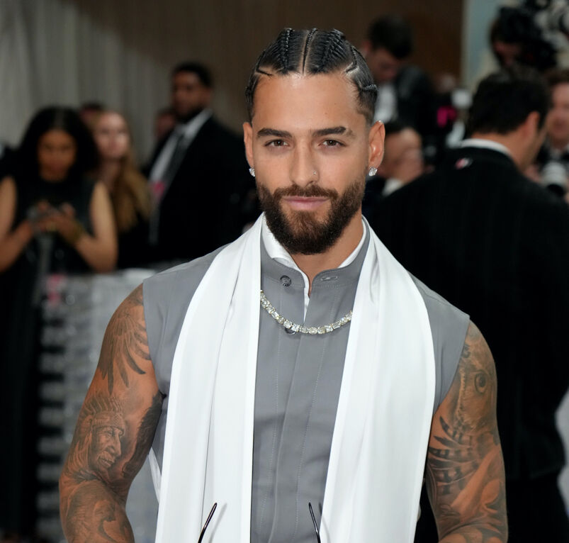 Maluma in a grey top and white scarf