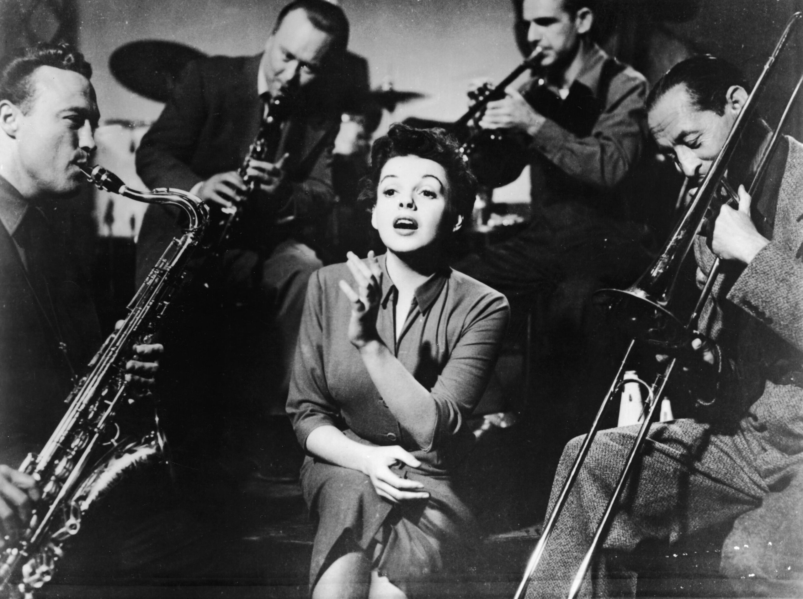 LISTEN: How Judy Garland's lovelorn ballad gave the gays their own torch song - Vimarsana News