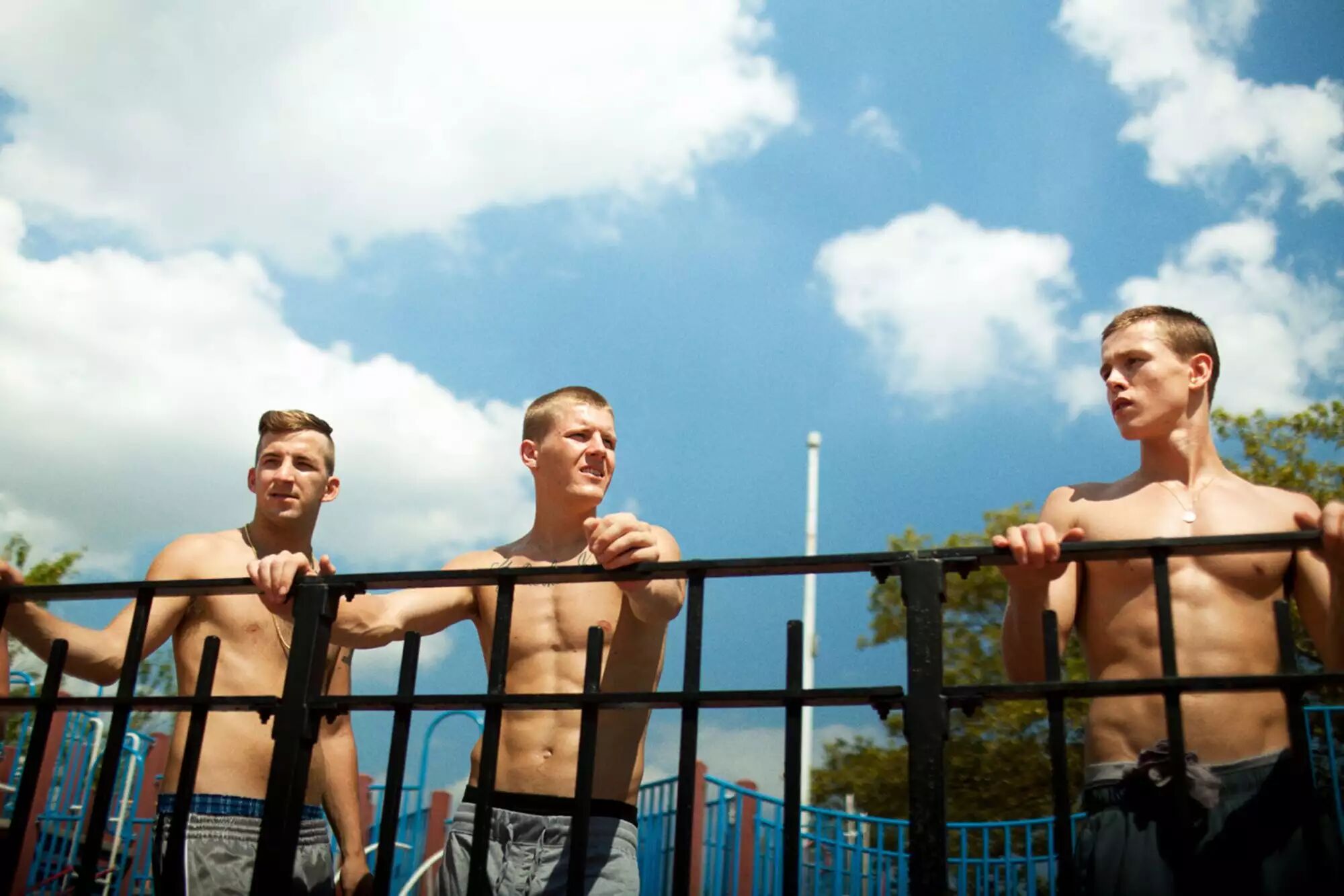 Shirtless boardwalk boys, drag detectives, and more beach-set movies to stream this weekend - Vimarsana News