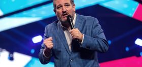 A photo of Ted Cruz in tight pants goes viral for all the wrong reasons