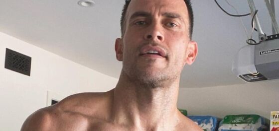 Cheyenne Jackson nearly breaks the internet with a not-so-subtle thirst trap