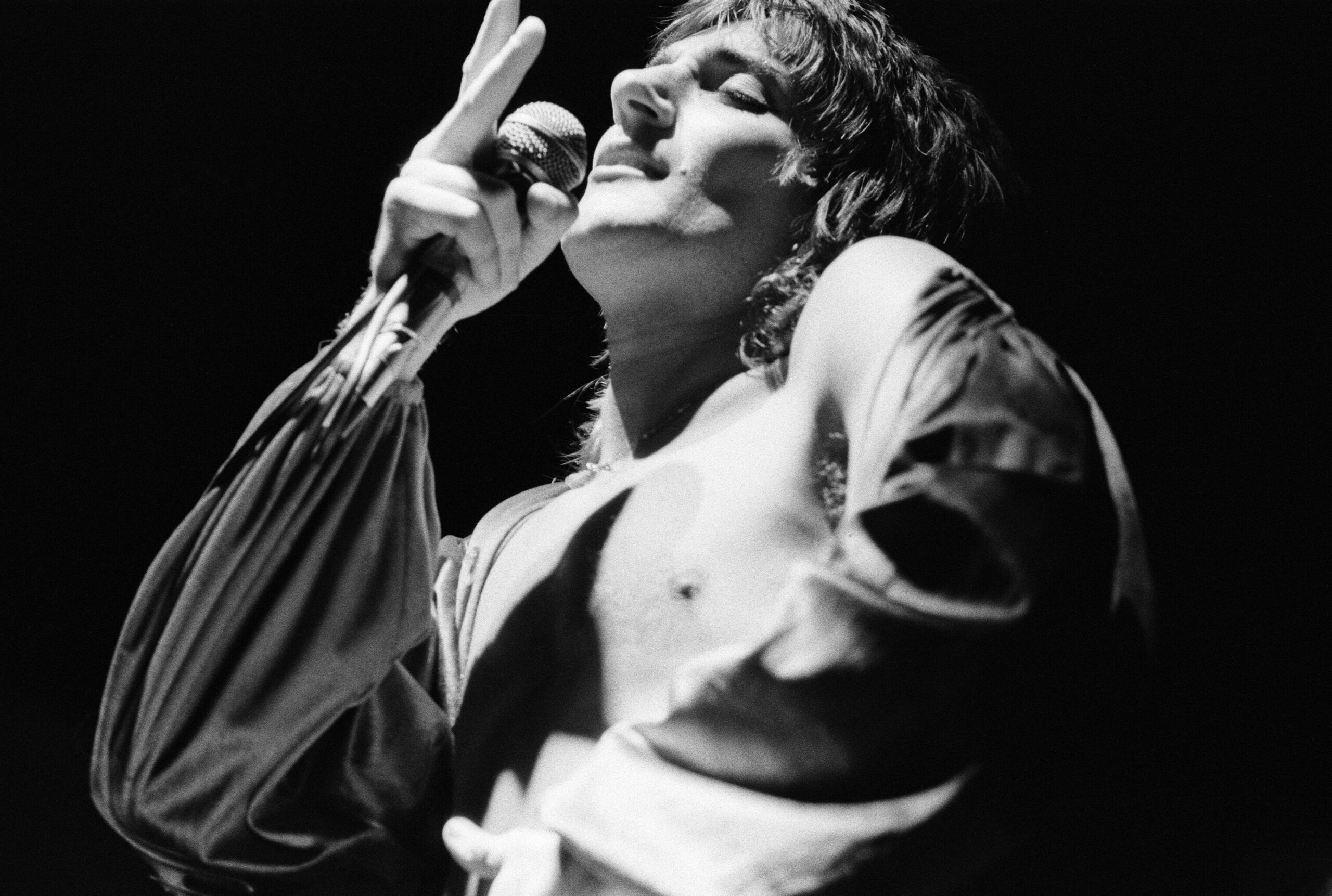 LISTEN: Rod Stewart’s ode to his gay friend was an unlikely hit in 1976