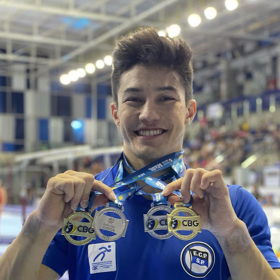 Gymnast/Olympic heartthrob Arthur Nory caps off his sensational summer with ANOTHER gold medal