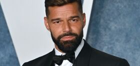 Ricky Martin shows off his tan line (or lack thereof) with naked sunbathing selfie