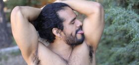 Straight dudes sound off on letting gay men lick their armpits