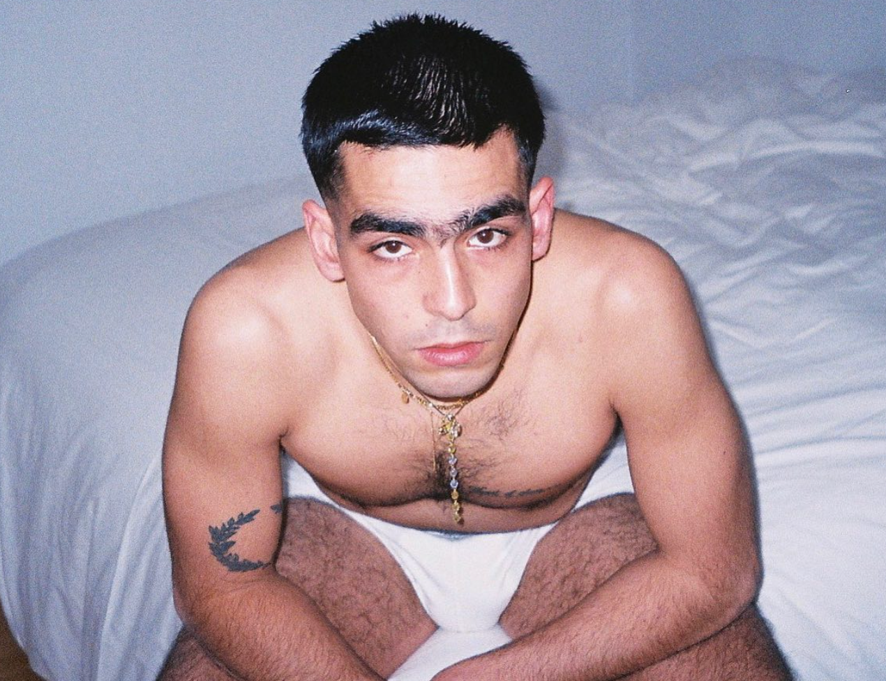 Omar Ayuso talks Instagram thirst traps & “working hard to make my relationship with sex healthier”