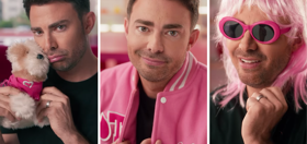 Jonathan Bennett & his hunky husband celebrate ‘Mean Girls’ Day by twinning in mile high fashion