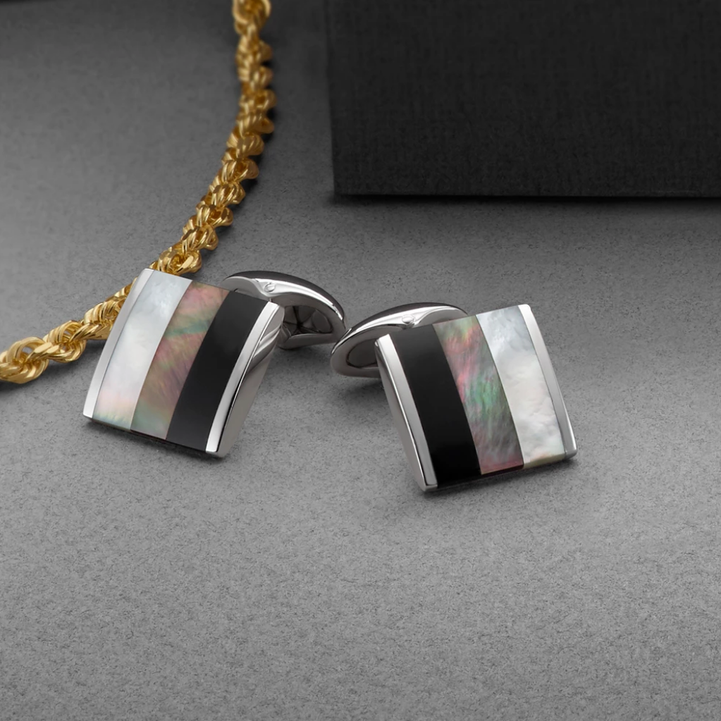 Black Agate and Mother of Pearl Cuff Links in Sterling Silver.