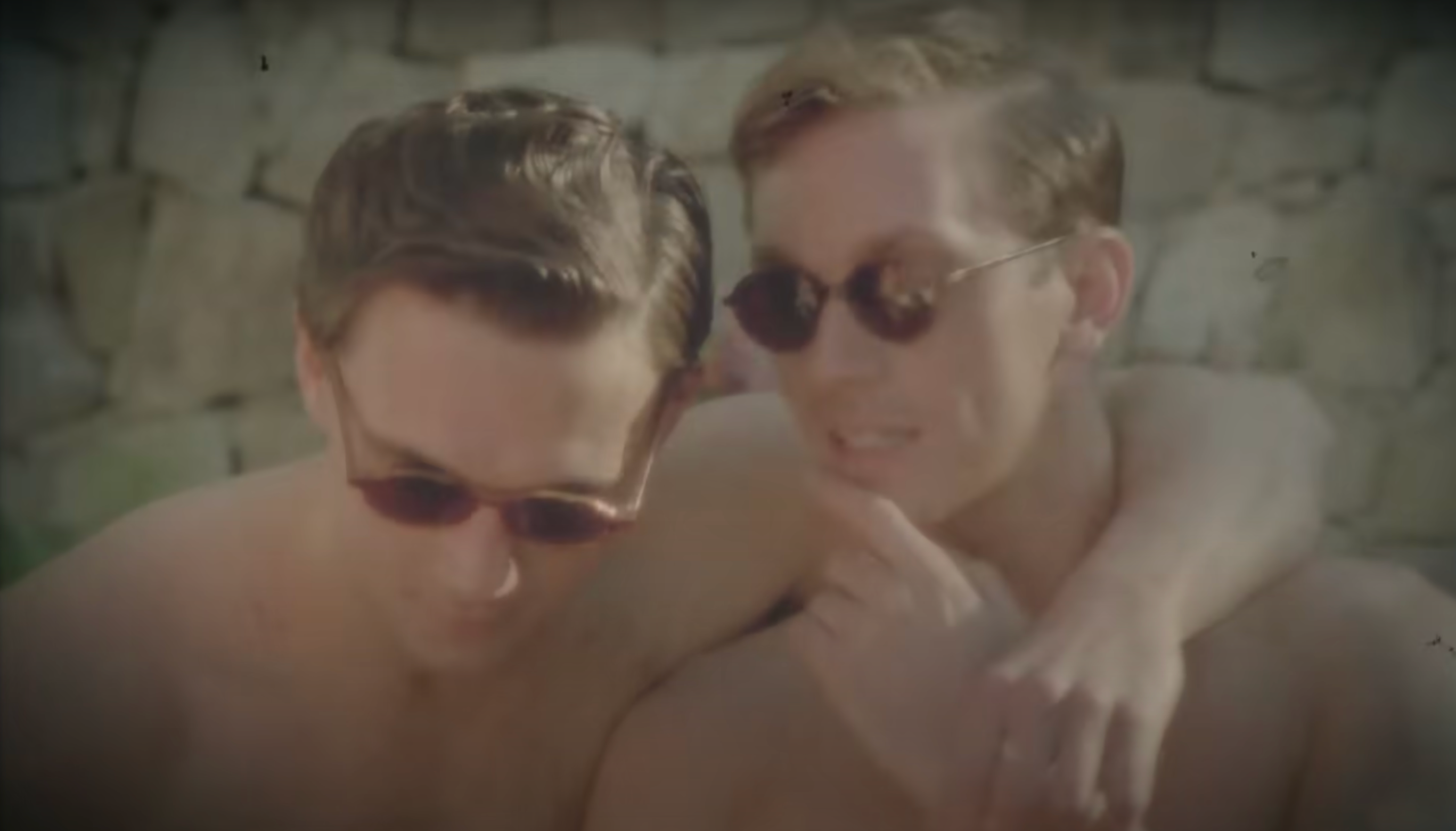 Meet the handsome Brits playing rumored lovers Cary Grant & Randolph Scott in the miniseries 'Archie' - Vimarsana News
