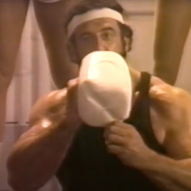 Let’s revisit that time NFL legend Lyle Alzado got pumped & then guzzled a gallon of milk