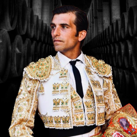 Spanish matador Mario Alcalde makes history by coming out: “I go my own way. I don’t care what other people think.”