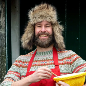 Meet the Hebridean Baker, our burly new Scottish TikTok crush