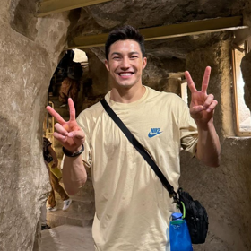 Gymnast Arthur Nory soaks up Egyptian history during the latest stop on his global tour