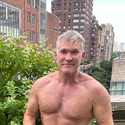 Weatherman daddy Sam Champion is raising temperatures with his sizzling shirtless selfies