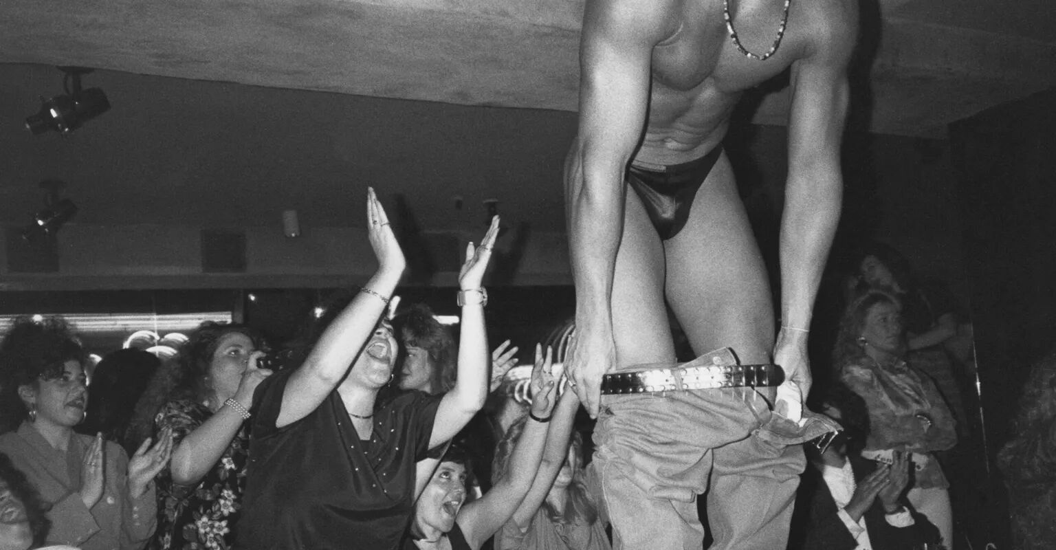Photos of the first-ever LA Chippendales paint a very horny picture