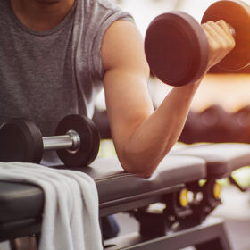 Can’t get your gym crush’s attention? These two new studies may hold the answer why