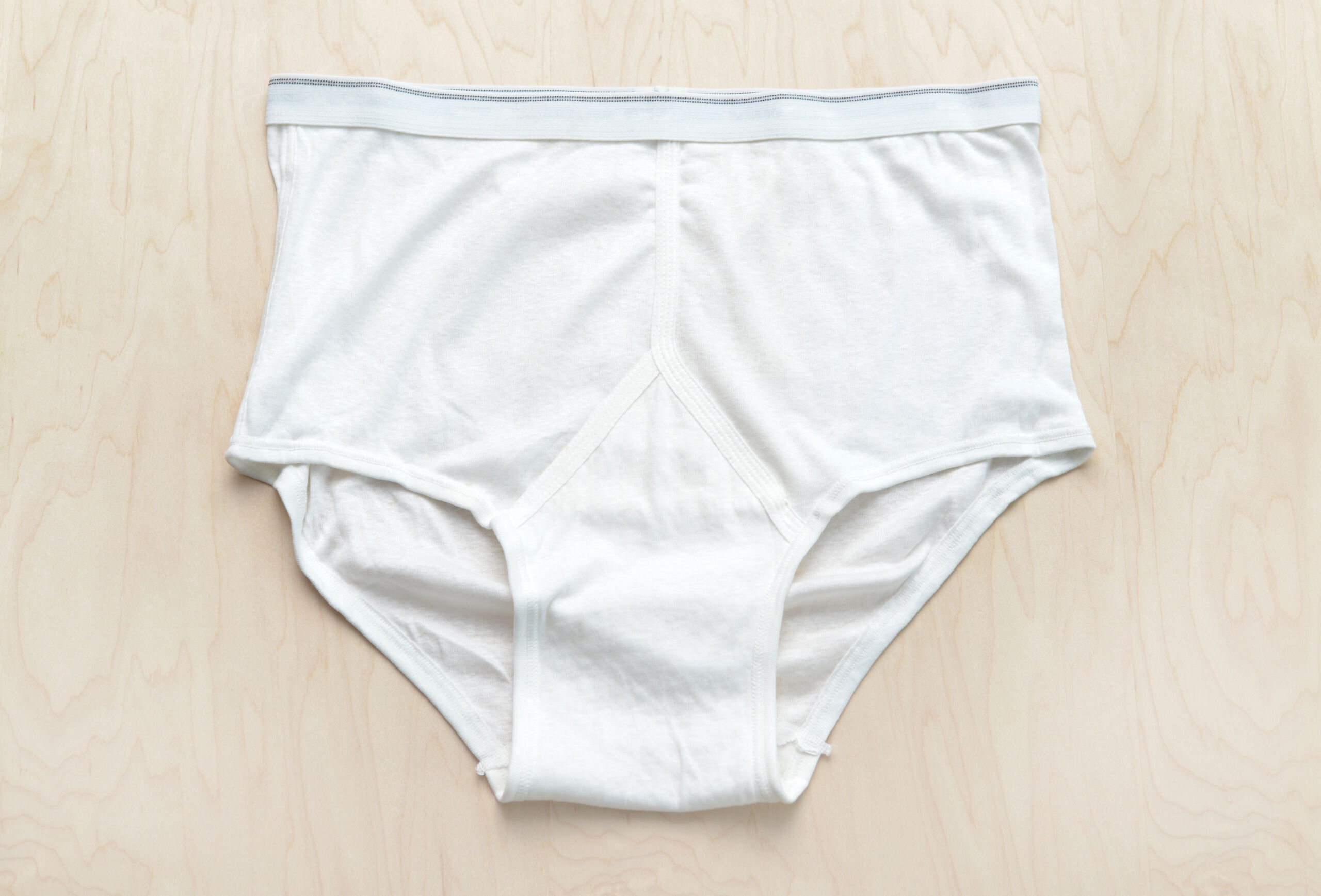 A gay man who only wears tighty-whities sparks new debate over the deeply polarizing undergarment - Vimarsana News
