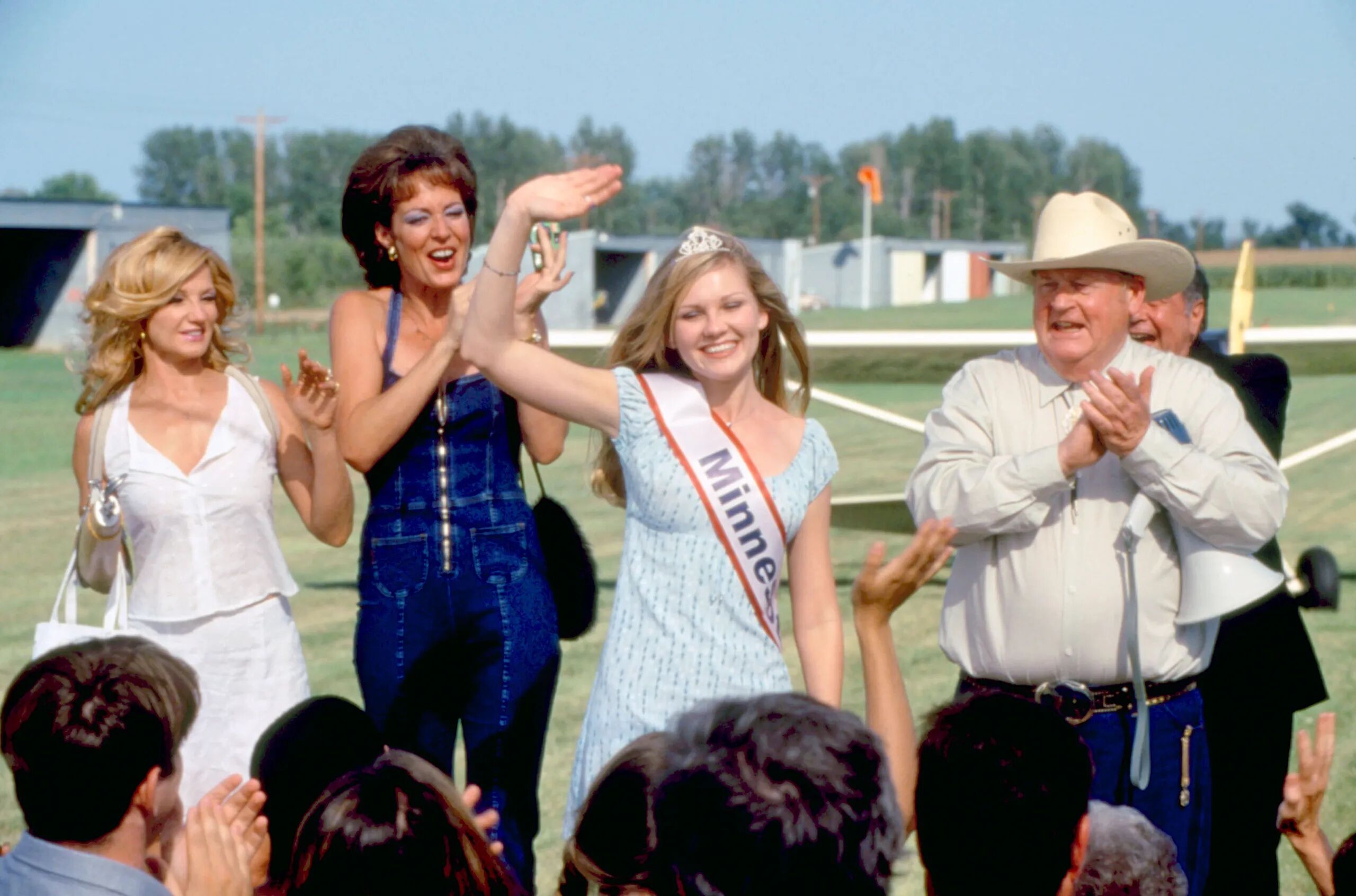 Jesus loves winners: 20 fascinating facts about cult comedy 'Drop Dead Gorgeous,' a problematic fave - Vimarsana News