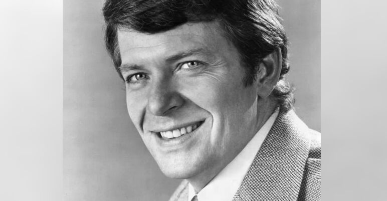 That time Brady Bunch dad Robert Reed played a trans woman on primetime ...